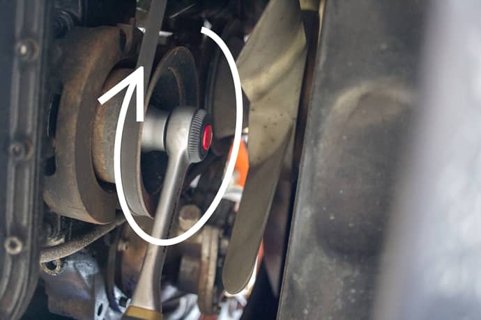 MB T2 Düdo Ventilspiel einstellen Anleitung - Kurbelwelle OM 616